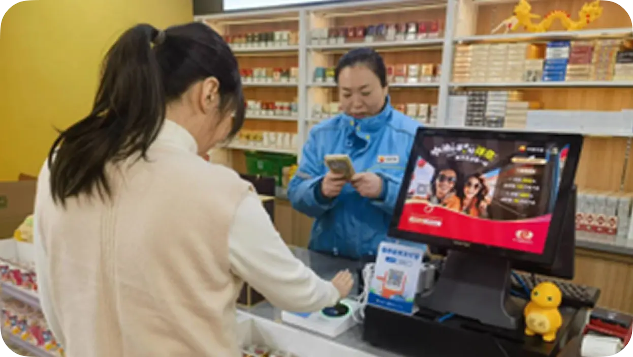 Palm payments at a PetroChina service station